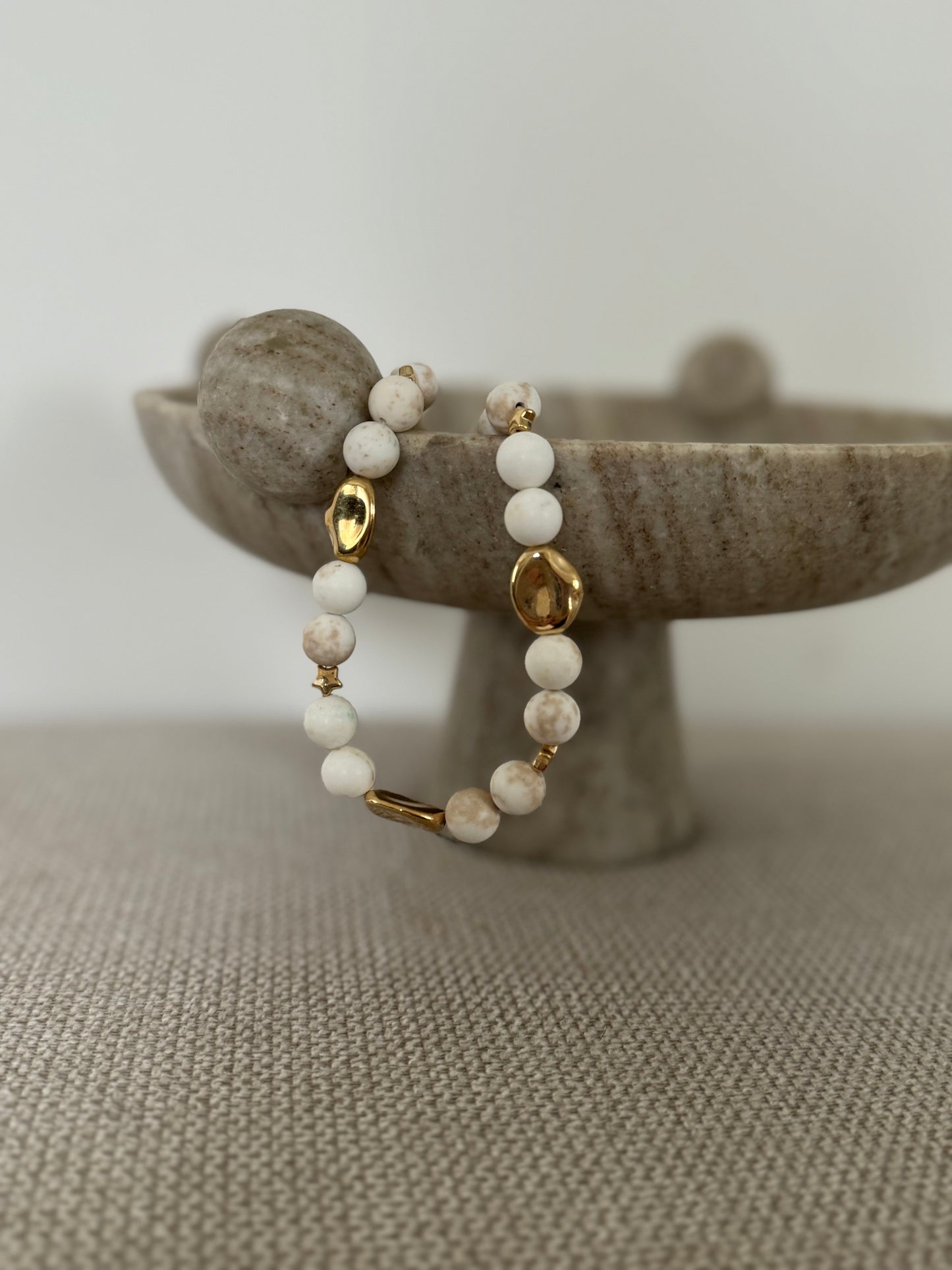 Christmas EM Ceramic Necklace 'Pearl’